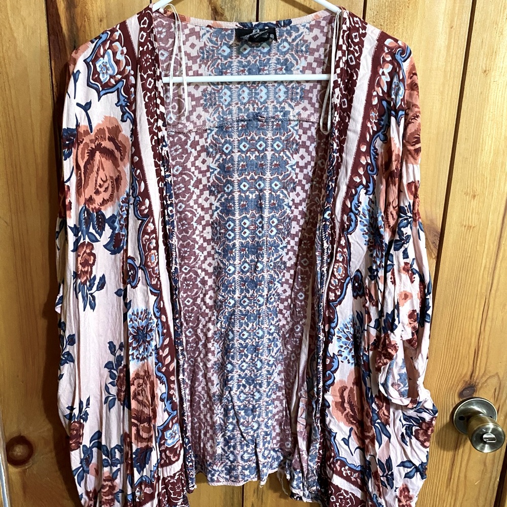 Angie short sleeve cardigan